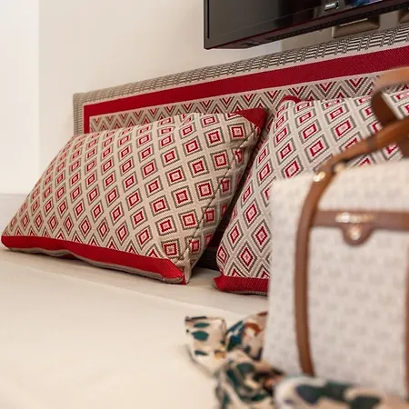 Hotel apartamentowy Dimore Santa Justa