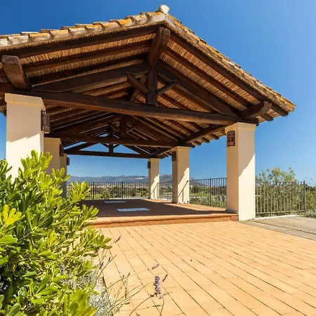 Ξενοδοχείο με διαμερίσματα Dimore Santa Justa 4*